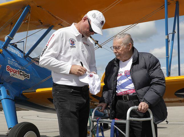 PHOTOS: Veterans Take Flight of Lifetime