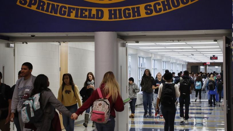 Springfield High School students change class. Bill Lackey/Staff