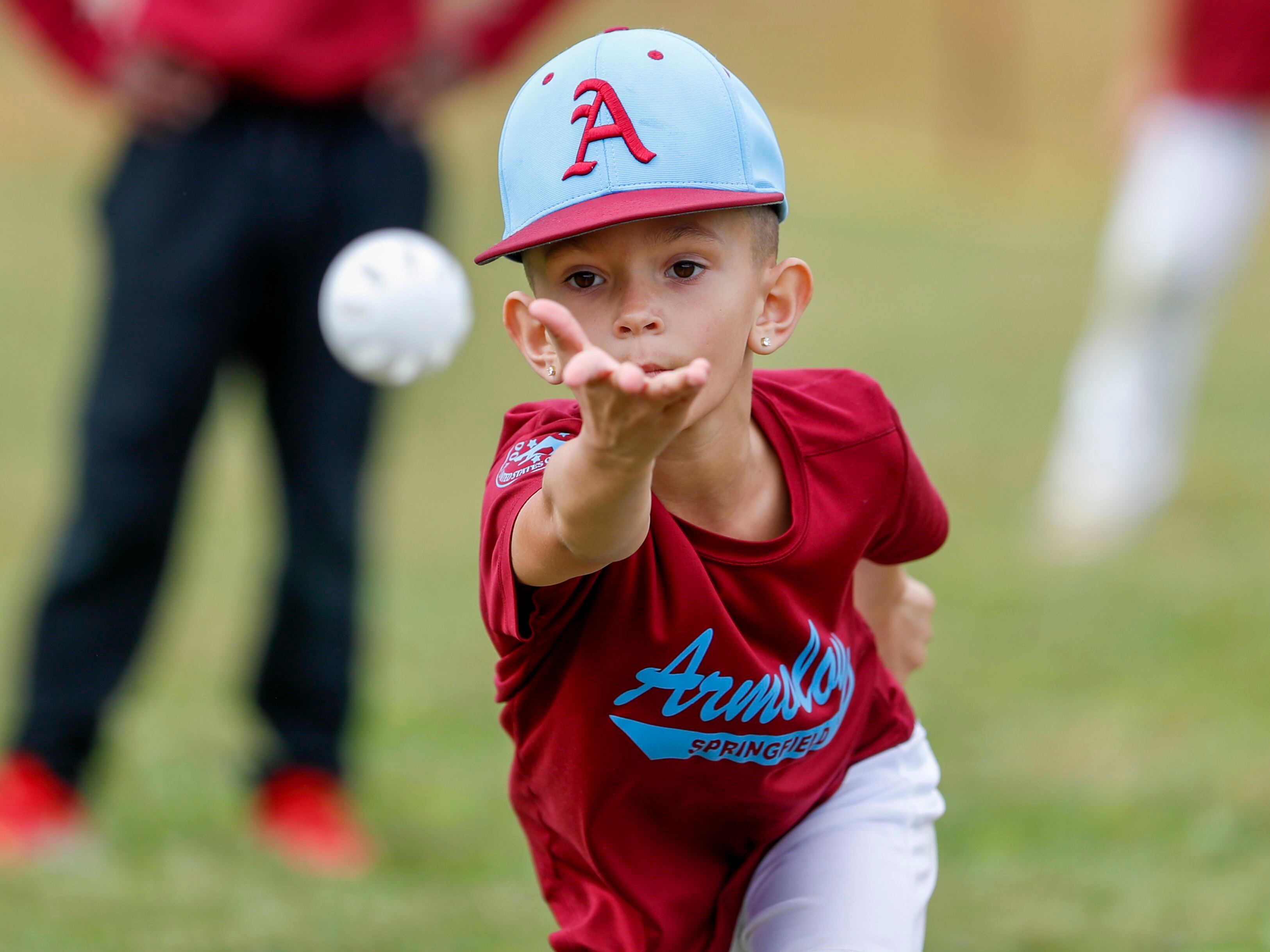 Cubs' Schwarber draws inspiration from boy with illness