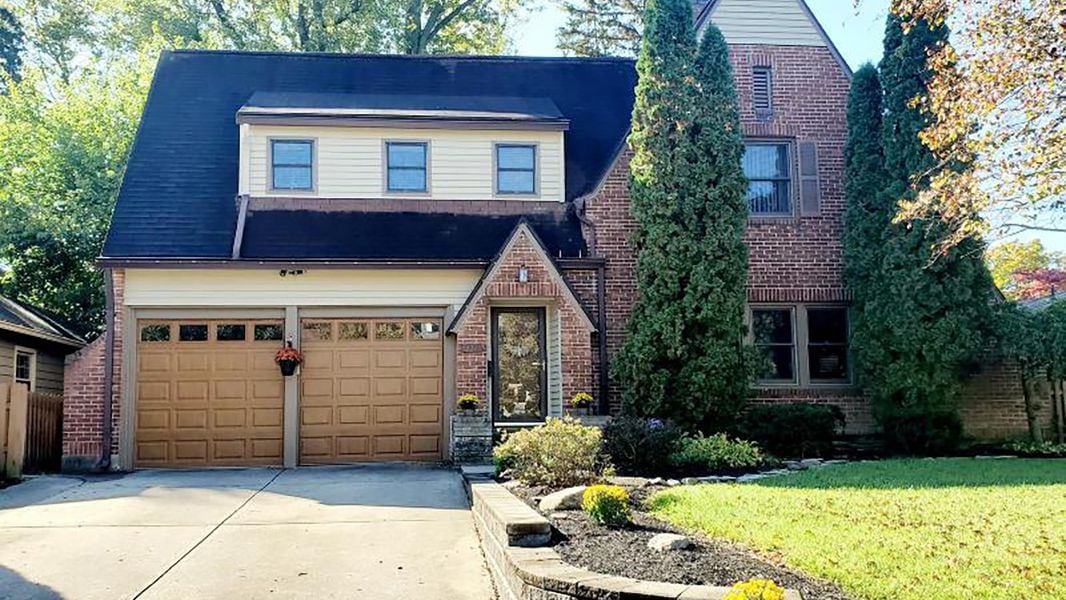 4-bedroom home features full, finished basement