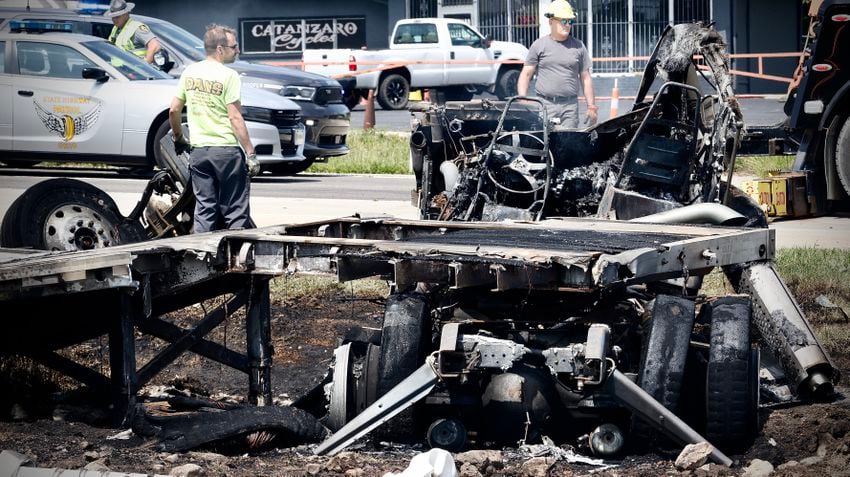 Clark County semi crash