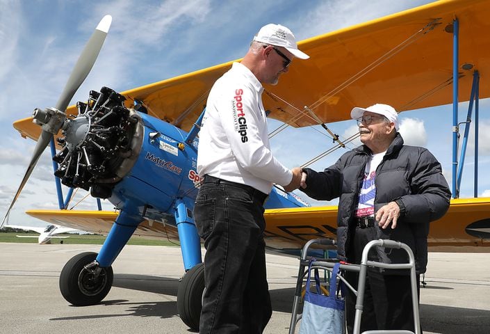 PHOTOS: Veterans Take Flight of Lifetime