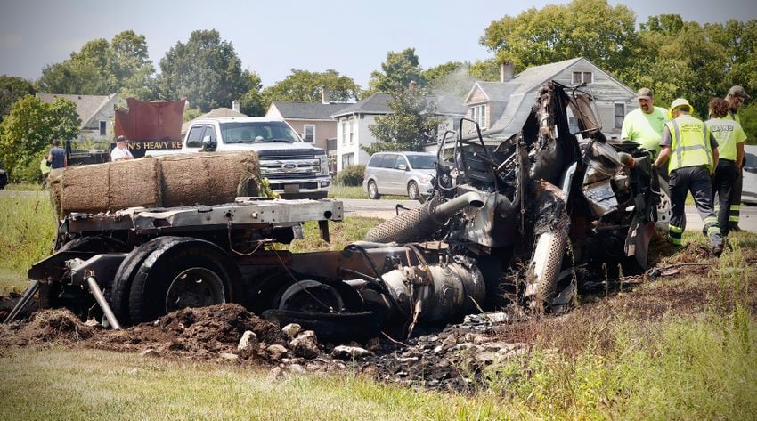 Clark County semi crash