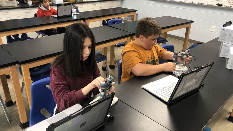 Thirty five teachers from Global Impact STEM Academy (GISA) and five from Ridgewood Schools were two out of 40 schools and 436 teachers to receive the Governor’s Thomas Edison Award for Excellence in STEM Education and Student Research. In this photo is students in a STEM class at Ridgewood School. Contributed