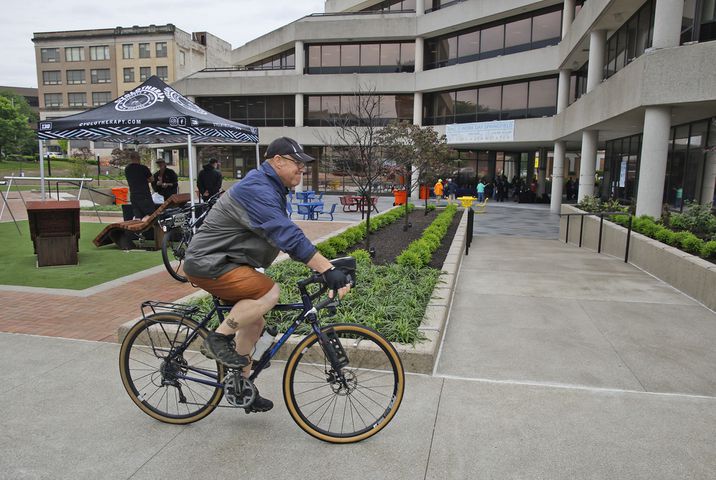 051724 Bike to Work Day SNS