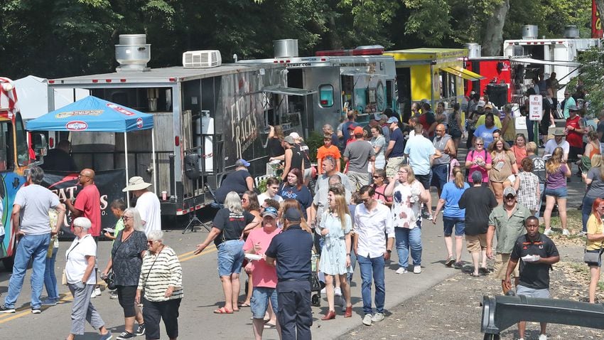 Gourmet Food Trucks SNS