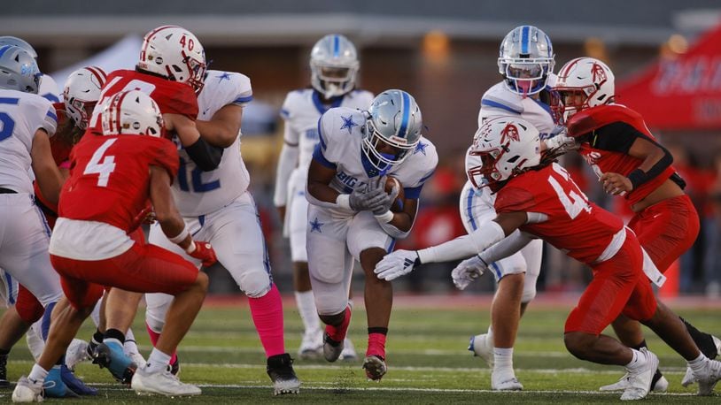 Hamilton's Gracen Goldsmith carries the ball during their football game against Fairfield Friday, Oct. 4, 2024 at Fairfield Alumni Stadium. Hamilton won 43-21. NICK GRAHAM/STAFF