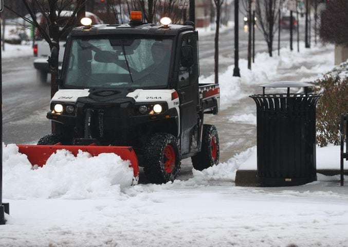 PHOTOS: First heavy snowfall of the season hits the Miami Valley