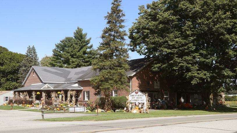 Today, the building is still Teaberries Cafe and the Heart of Country Gift Shoppe. BILL LACKEY/STAFF