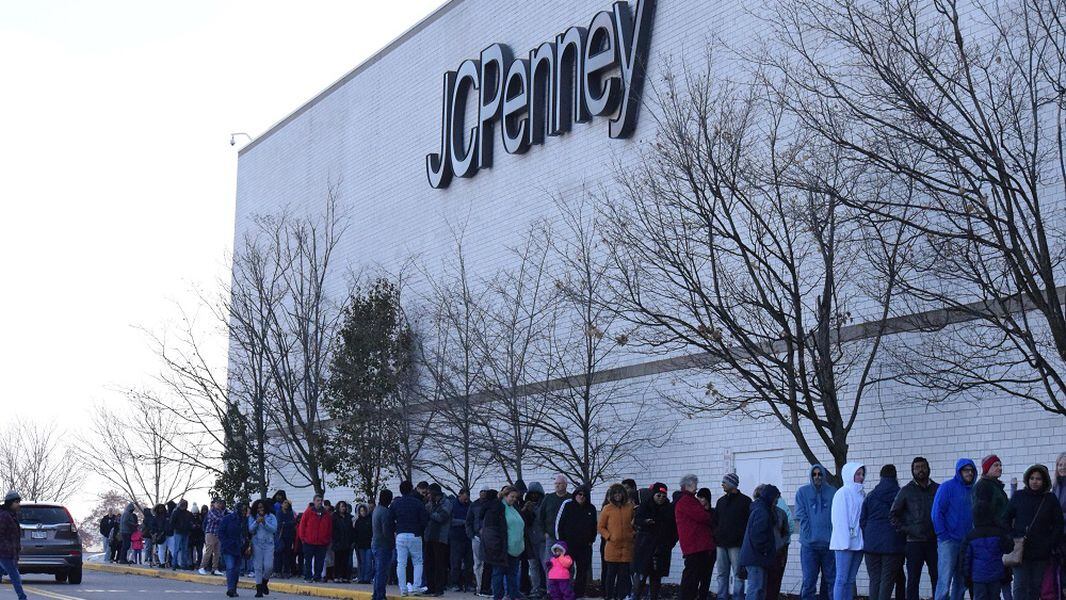 Holiday shopping Dayton JCPenney busy on Thanksgiving Day