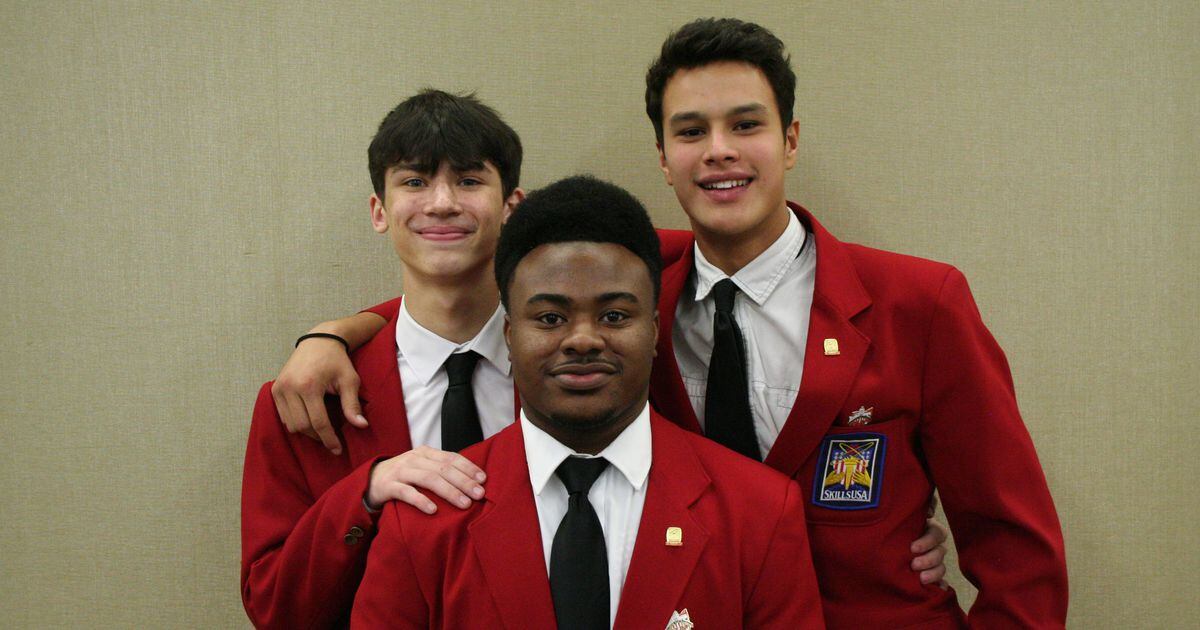 Students from SpringfieldClark CTC elected to regional office