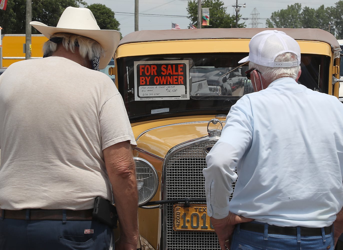 PHOTOS: Springfield Swap Meet and Car Show