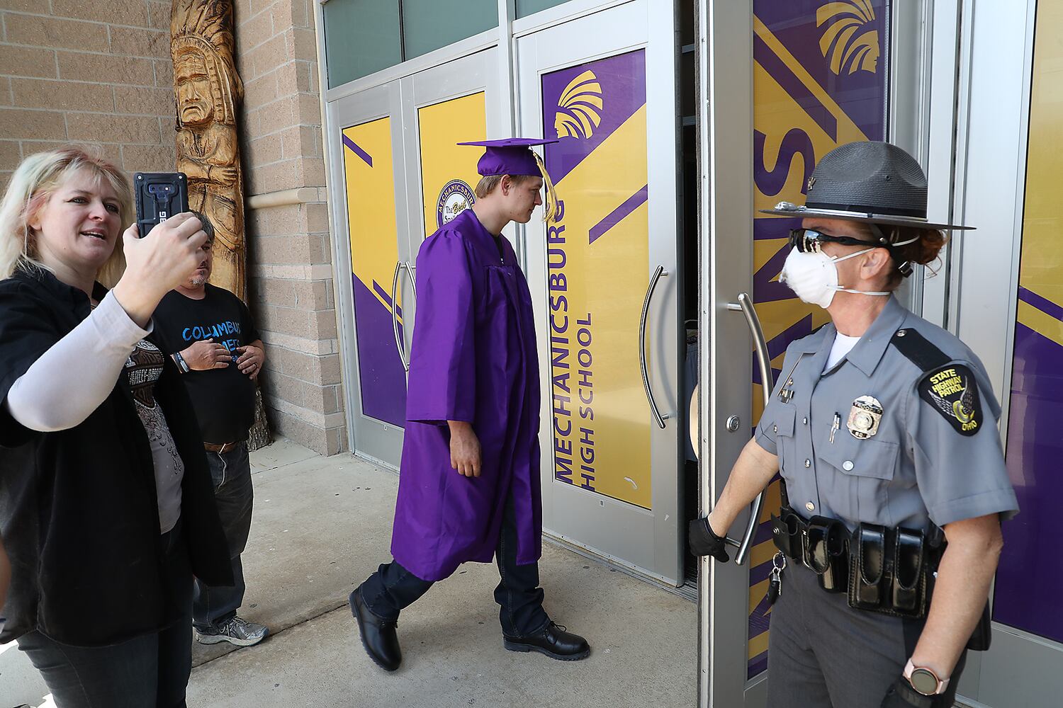 PHOTOS: Mechanicsburg's Individual Graduations