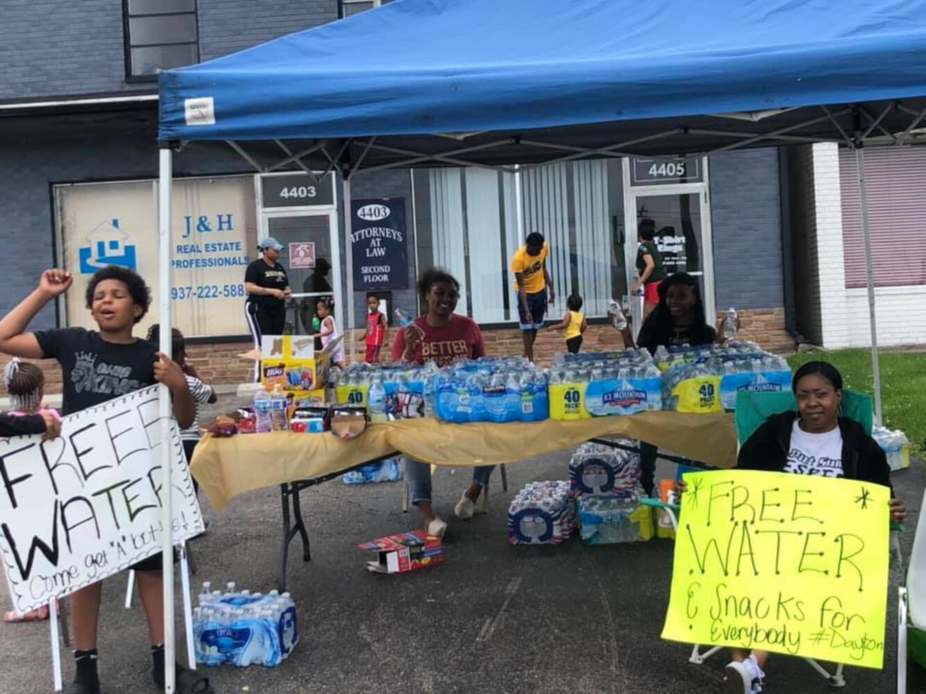 PHOTOS: People helping people after devastating tornadoes strike Miami Valley