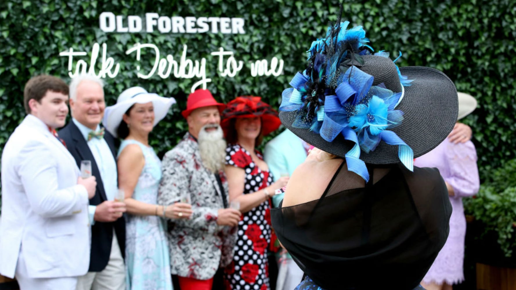 kentucky derby 2019 hats, outfits