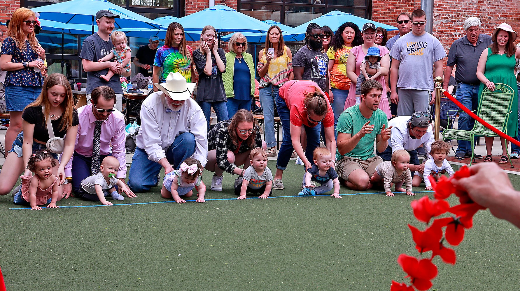 050823 Baby Race SNS