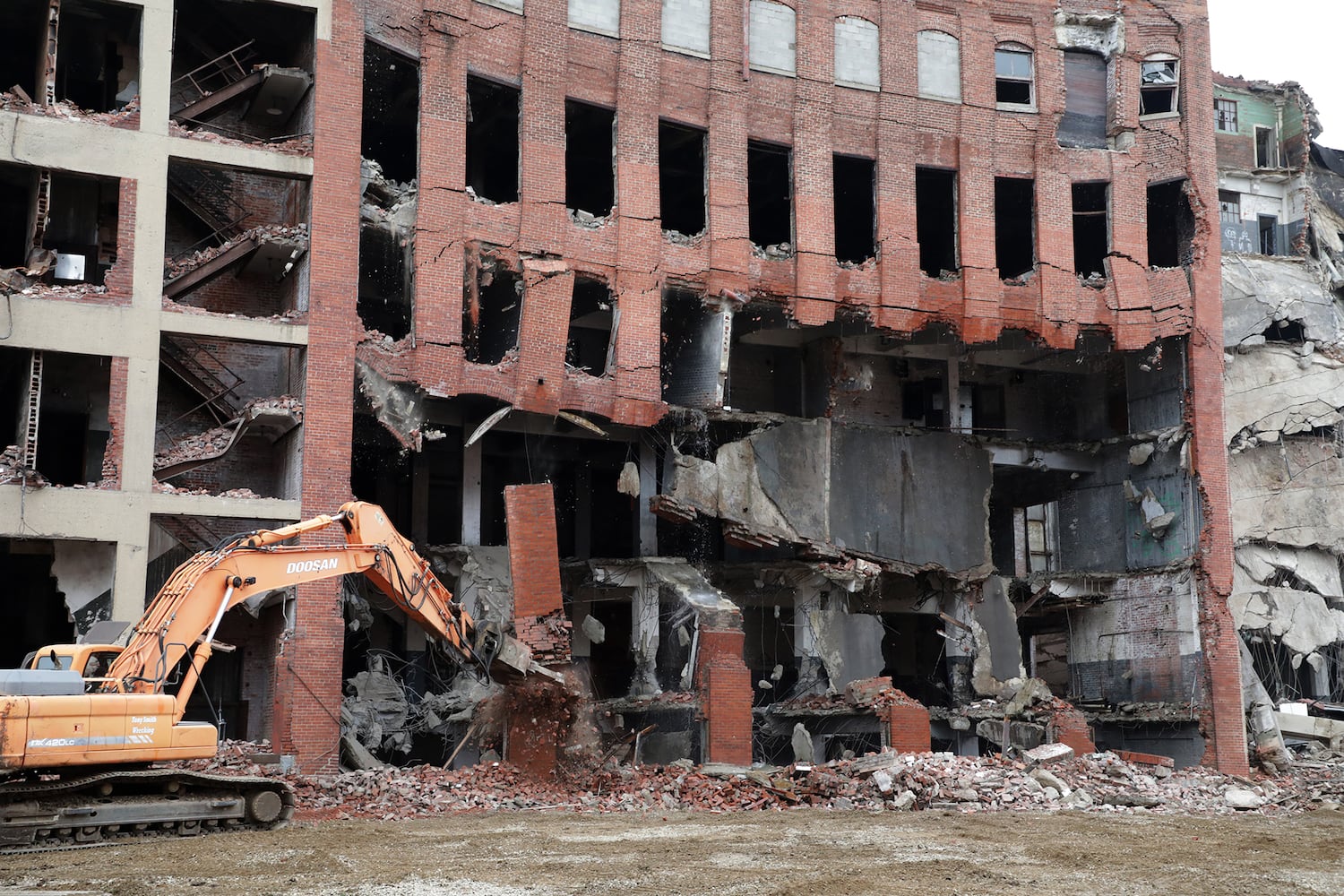 PHOTOS: Crowell-Collier Building Demolition