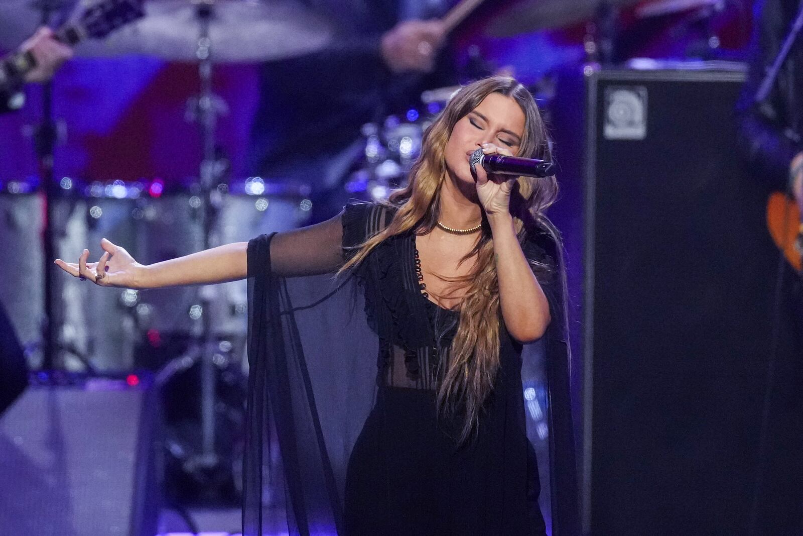 Maren Morris performs during the MusiCares Person of the Year gala honoring The Grateful Dead on Friday, Jan. 31, 2025, in Los Angeles. (AP Photo/Chris Pizzello)