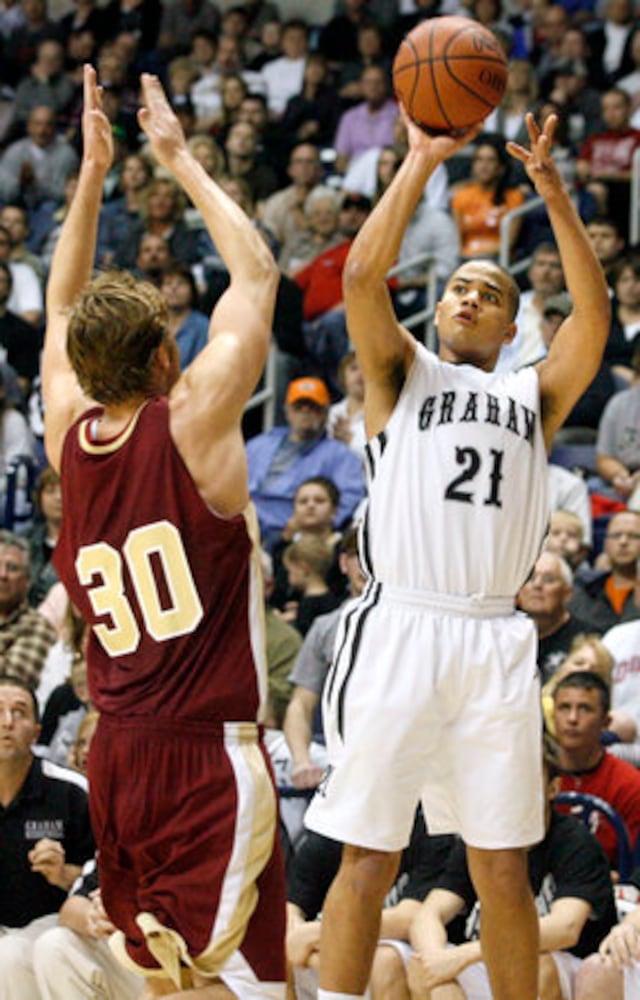 Regional semi: Graham vs. Bishop Watterson