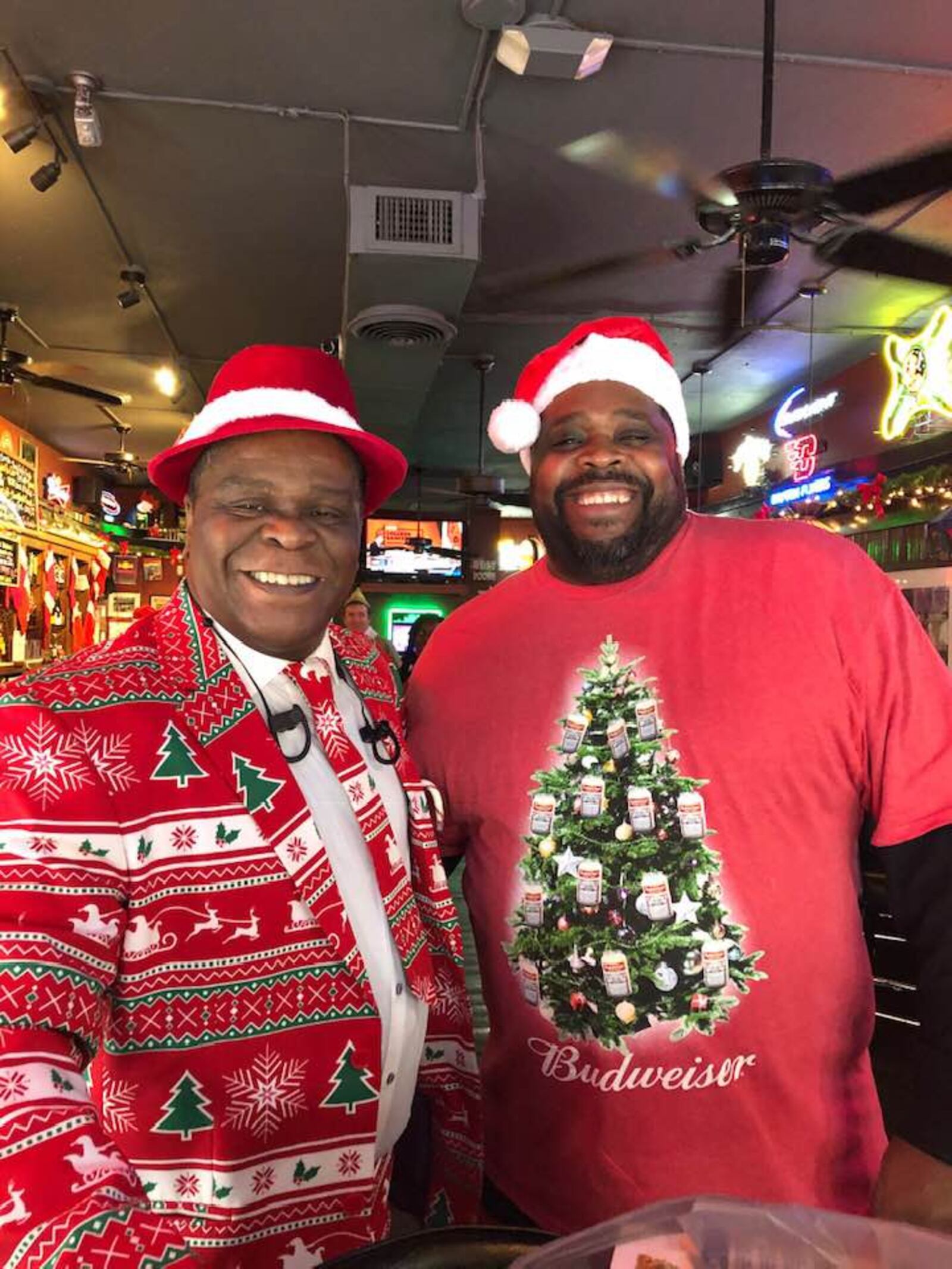 Hundreds of jolly elves, Santas and other holiday merrymakers will celebrate the season in the Oregon District this weekend during the 15th Annual Toys for Tots Santa Pub Crawl on Saturday, Dec. 4, from 4 p.m. to 9 p.m.