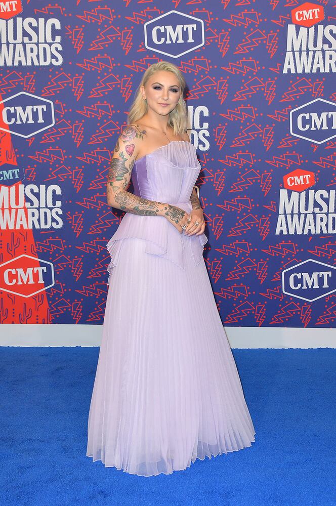 Photos: 2019 CMT Music Awards red carpet