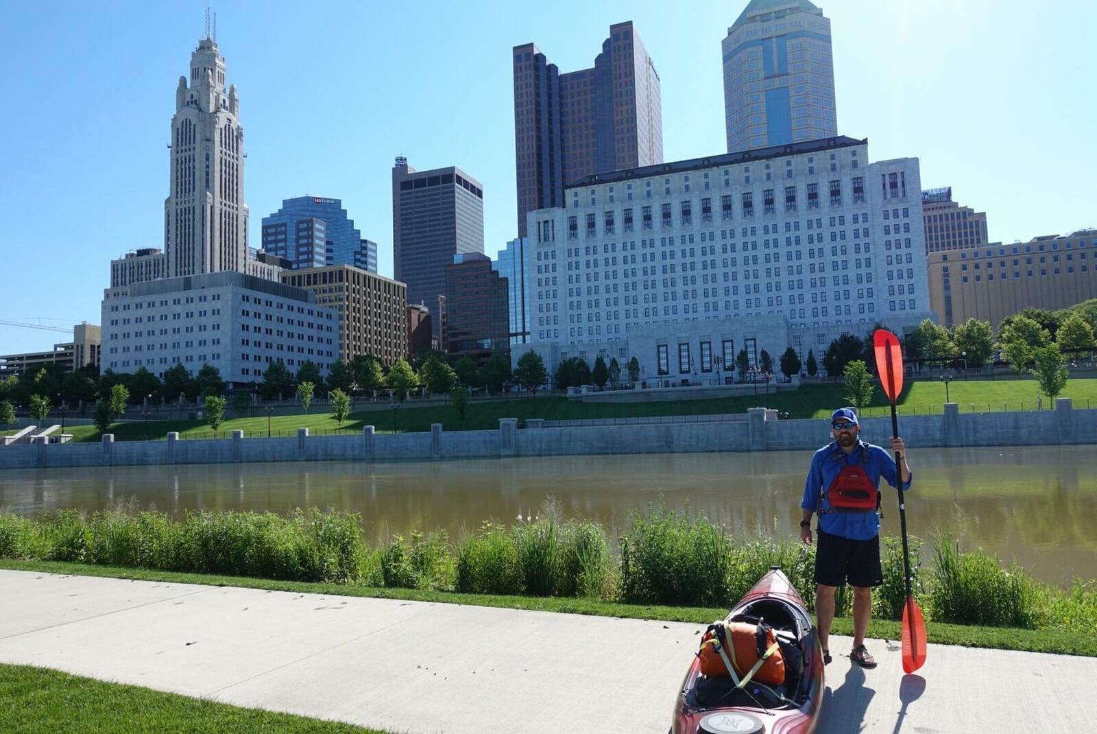 Wittenberg graduate Andy Gallatin sets off on his 3,052-mile kayak trip on June 1, 2017, in Columbus. Submitted photo