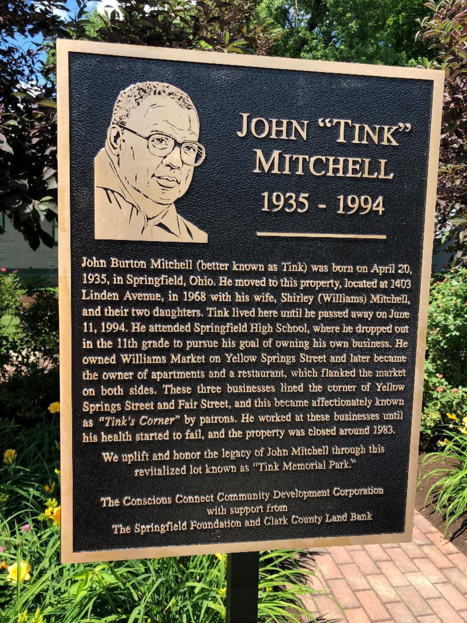 A new pocket park on Springfield's south side on Linden Avenue was dedicated to the memory of John "Tink" Mitchell, who lived on the sight and was a business owner.