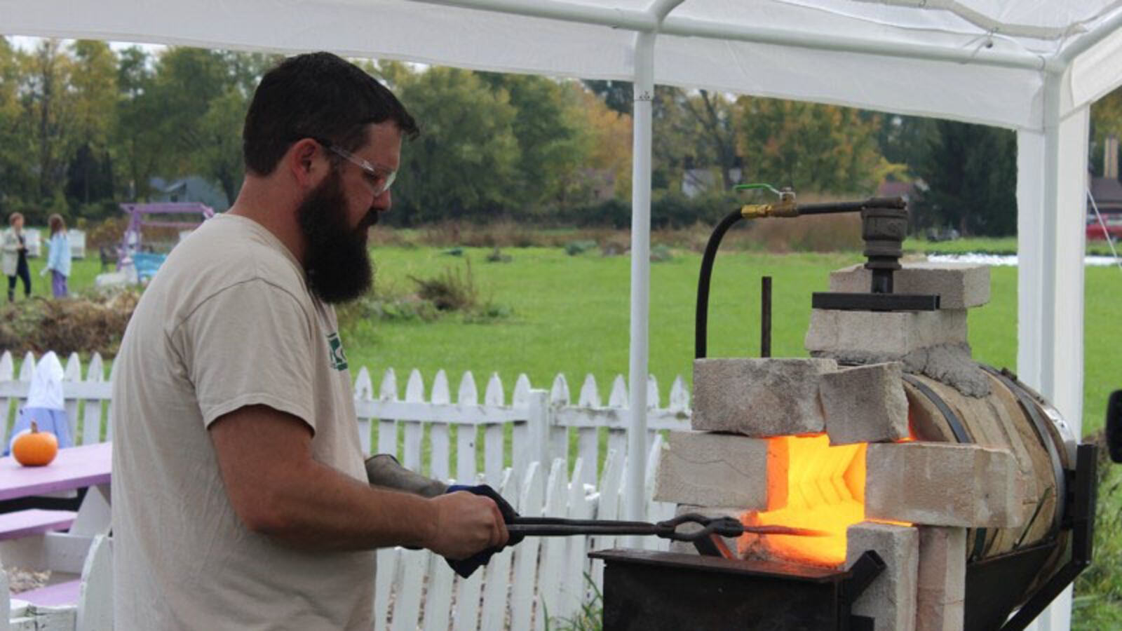 Mike Martin, a Mennonite pastor and blacksmith, works at the forge in Toledo, Ohio. (CONTRIBUTED)