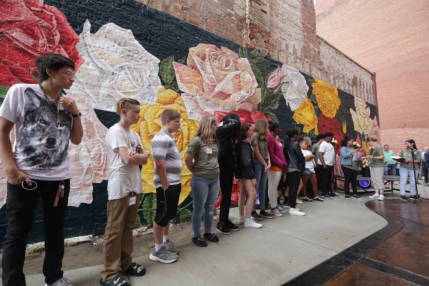 PHOTOS: THE ROSE CITY MURAL