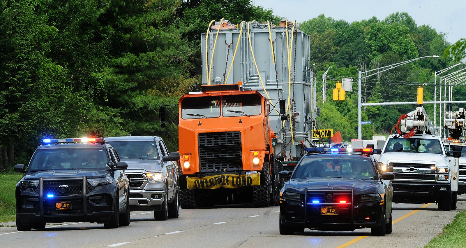 Piqua steel Inc. moves an electric transformer from the AES substation site on Dayton Xenia Road in Greene County to its new location at the new Honda plant in Fayette County on Tuesday, June 4, 2024. MARSHALL GORBY\STAFF