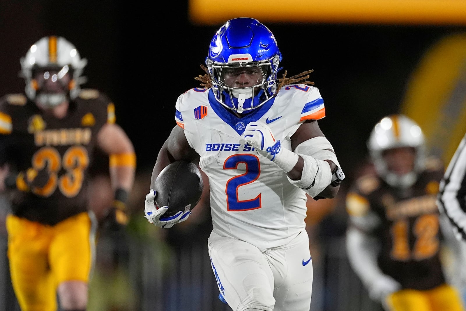 Boise State running back Ashton Jeanty (2) in the first half of an NCAA college football game Saturday, Nov. 23, 2024, in Laramie, Wyo. (AP Photo/David Zalubowski)