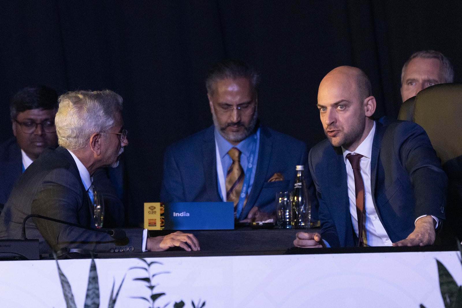 French Foreign Minister Jean-Noel Barrot, right, speaks with his Indian counterpart Subrahmanyam Jaishankar during the opening session of the G20 foreign ministers meeting in Johannesburg, South Africa, Thursday, Feb. 20, 2025. (AP Photo/Jerome Delay)