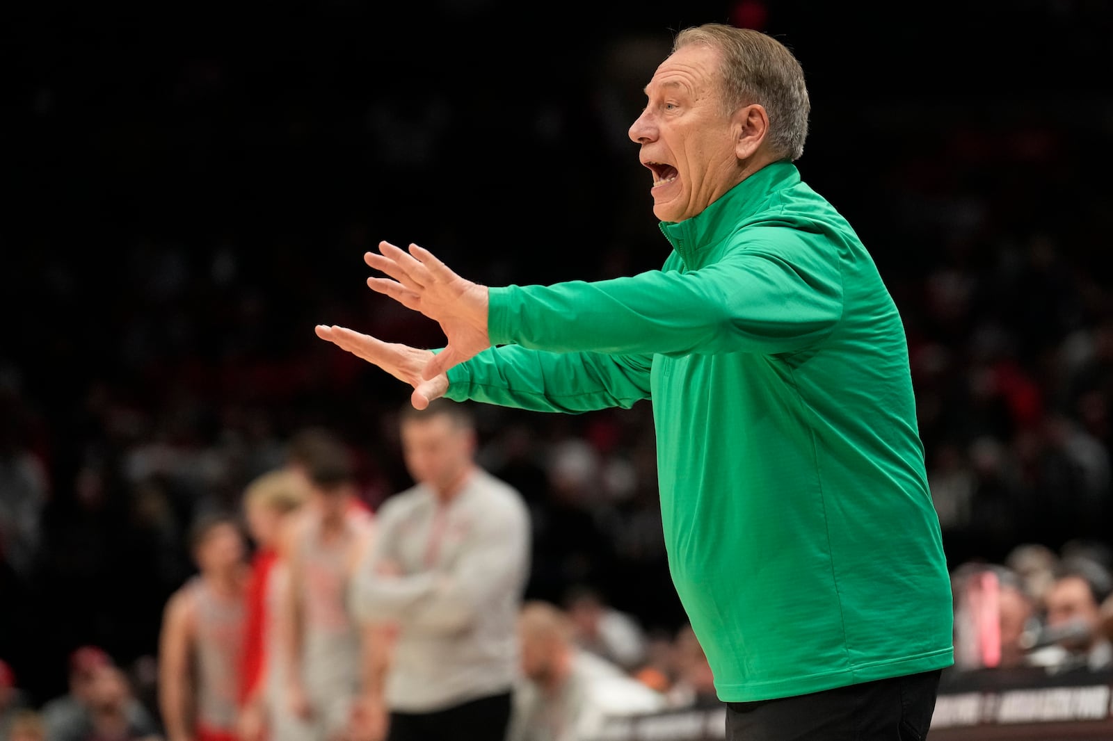 Michigan State head coach Tom Izzo gestures in the second half of an NCAA college basketball game against Ohio State, Friday, Jan. 3, 2025, in Columbus, Ohio. (AP Photo/Sue Ogrocki)