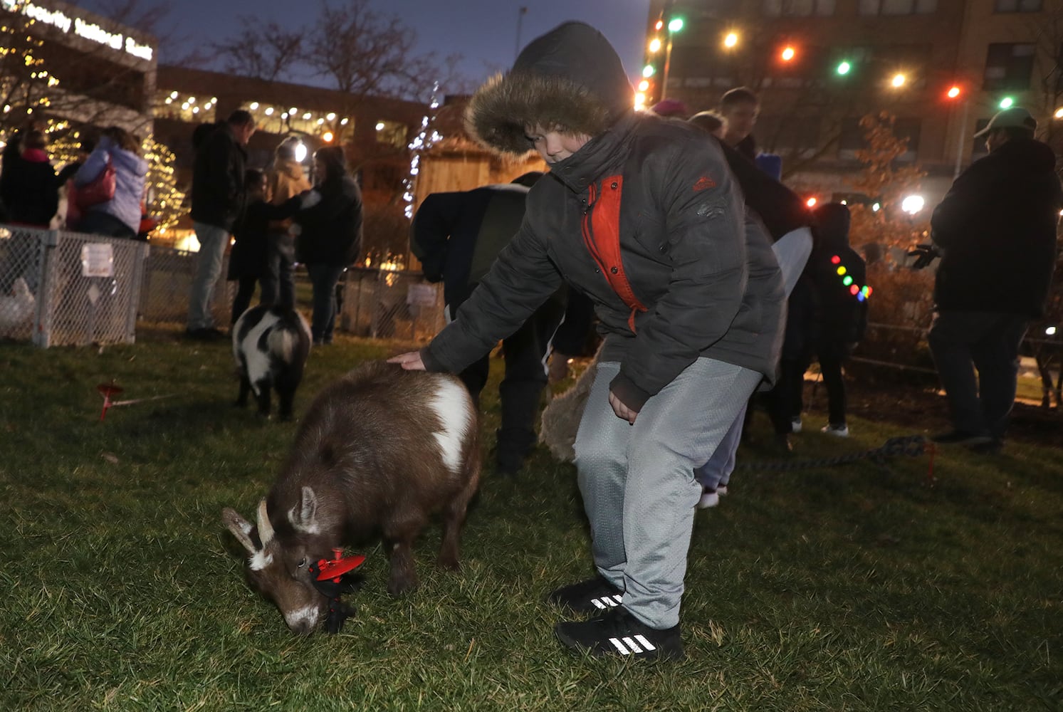 PHOTOS: Holiday in the City 2019