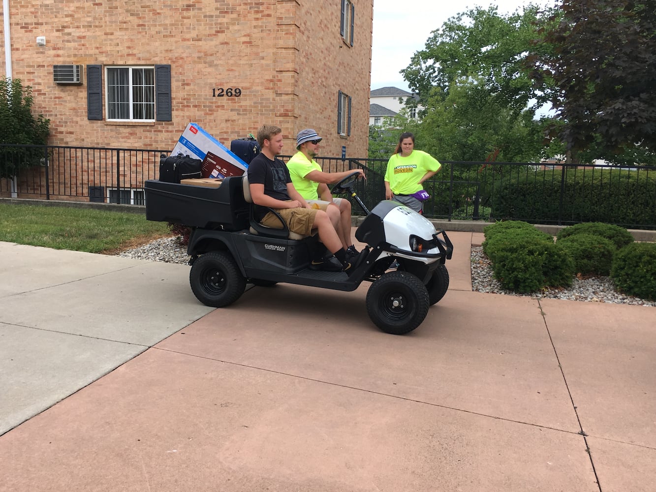 PHOTOS: 900 WSU freshmen move to campus for first time