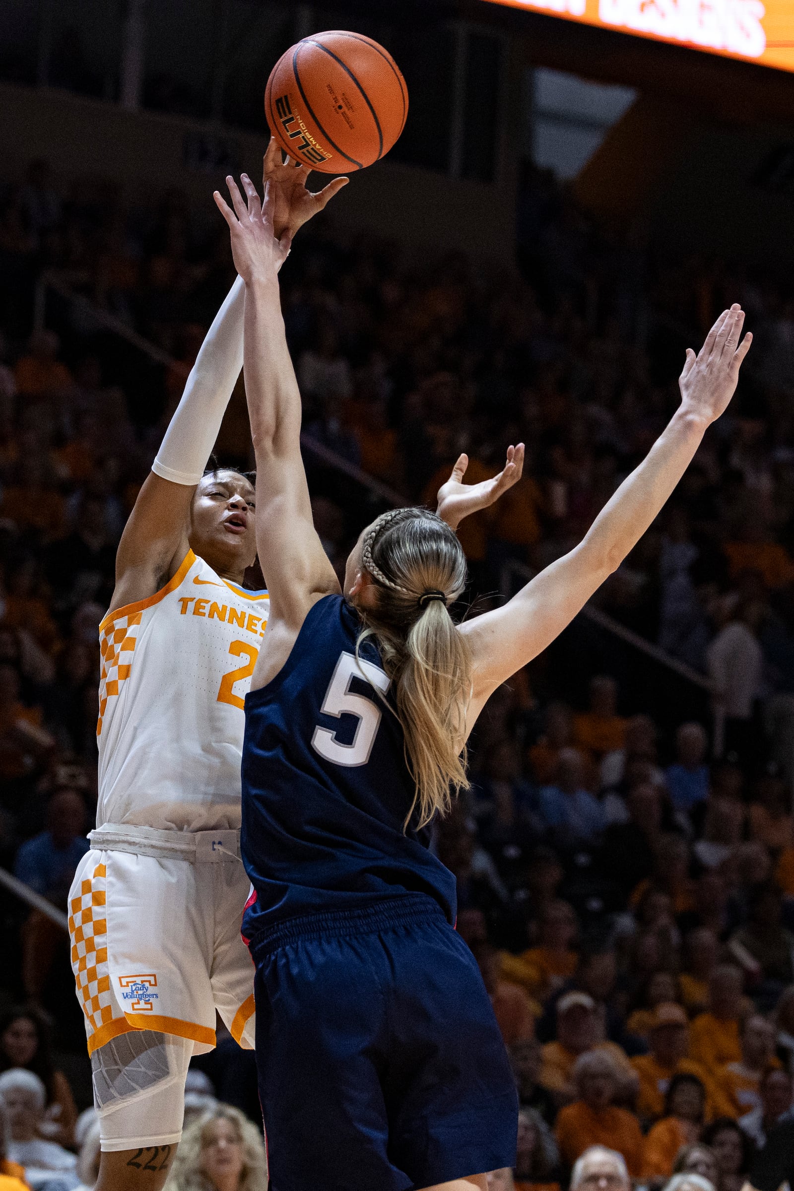 Tennessee guard Ruby Whitehorn (2) shoots over UConn guard Paige Bueckers (5) during the first half of an NCAA college basketball game Thursday, Feb. 6, 2025, in Knoxville, Tenn. (AP Photo/Wade Payne)