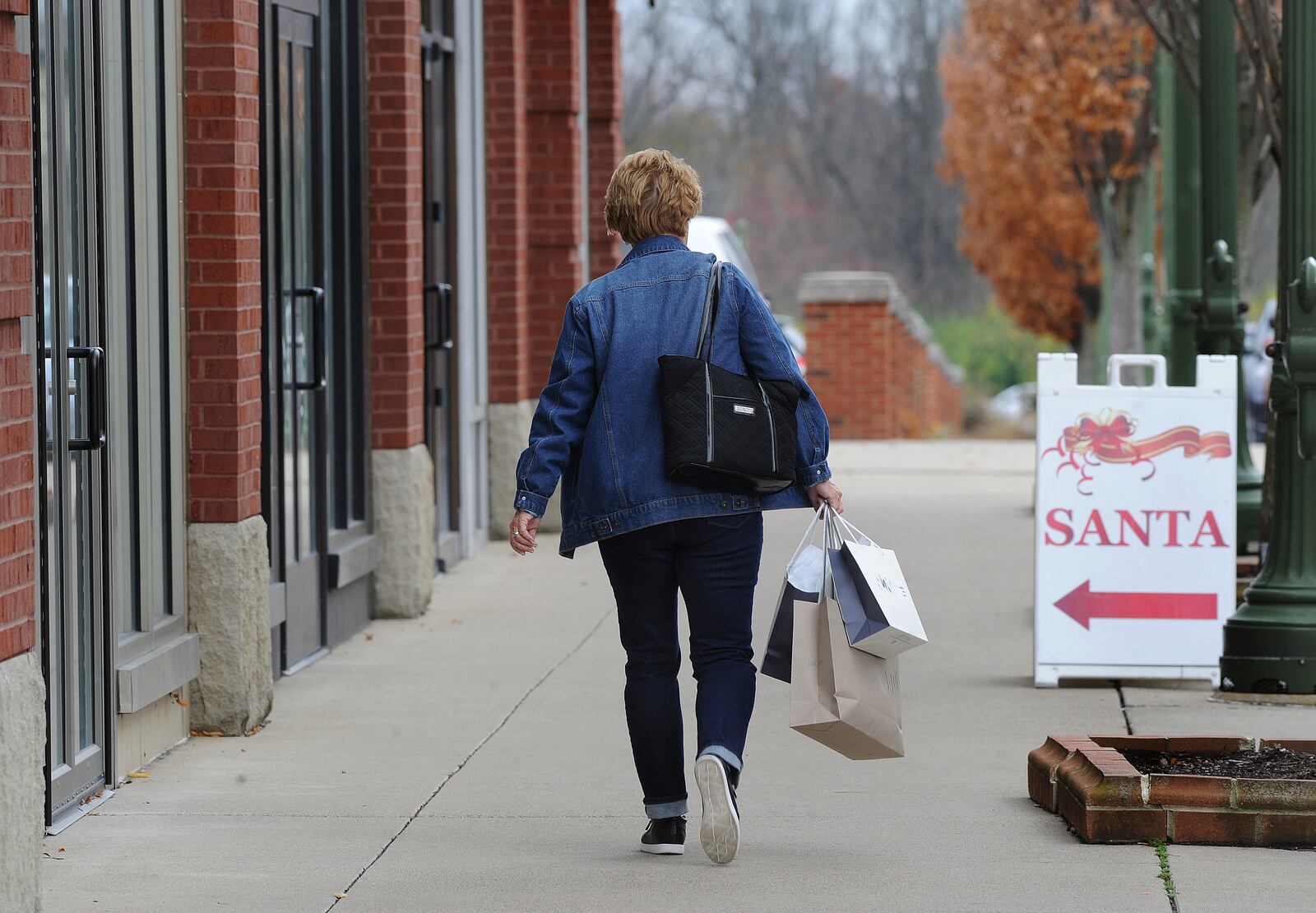 The holiday shopping season is underway at The Greene. MARSHALL GORBY\STAFF