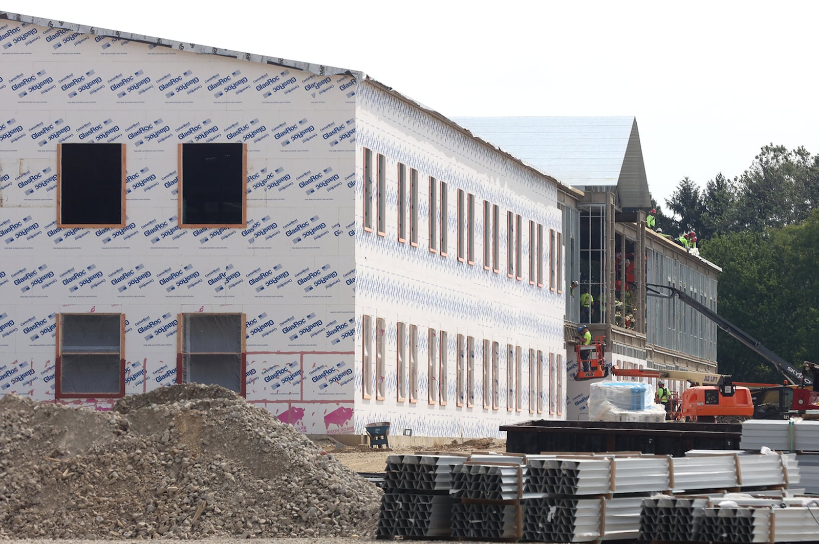 Construction continues on the new Northeastern School in South Vienna Tuesday, May 25, 20021. BILL LACKEY/STAFF