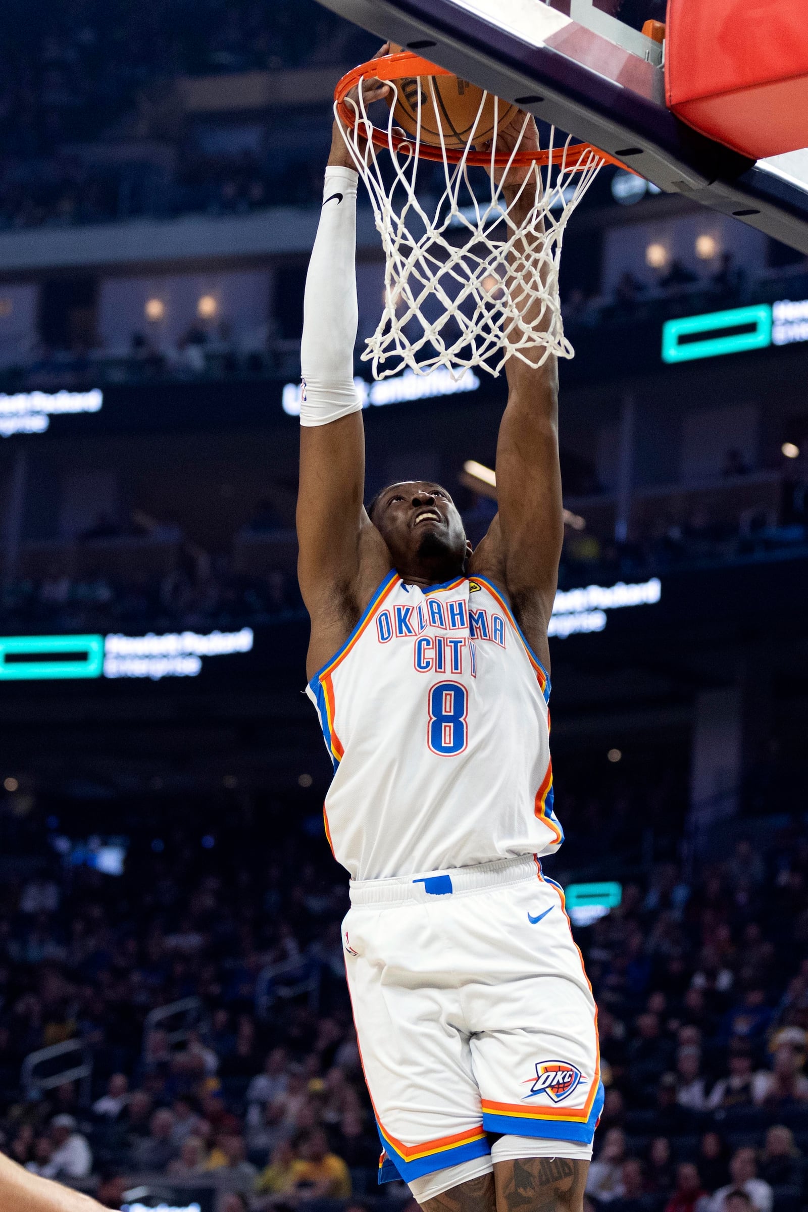 Oklahoma City Thunder guard Jalen Williams dunks during the first half of an NBA basketball game against the Golden State Warriors, Wednesday, Jan. 29, 2025, in San Francisco. (AP Photo/Benjamin Fanjoy)