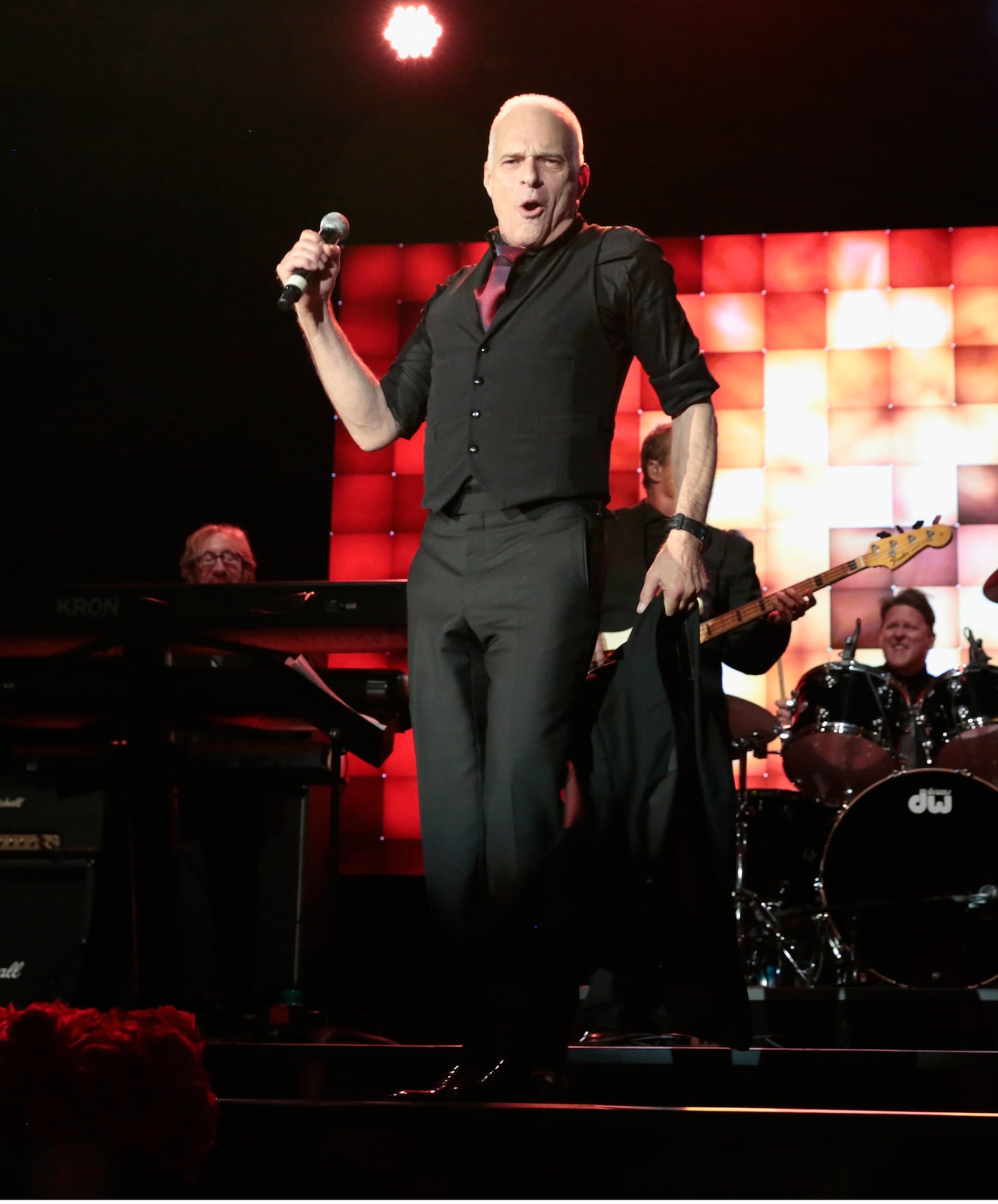 BEVERLY HILLS, CA - SEPTEMBER 07:  David Lee Roth performs onstage at The Brent Shapiro Foundation Summer Spectacular at The Beverly Hilton Hotel on September 7, 2018 in Beverly Hills, California.  (Photo by Rachel Murray/Getty Images for The Brent Shapiro Foundation)