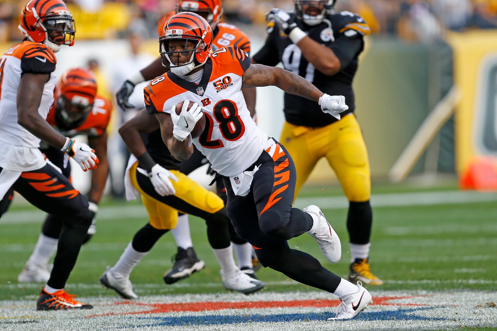 Cincinnati Bengals running back Joe Mixon (28) carries the ball during the first half of an NFL football game against the Pittsburgh Steelers in Pittsburgh, Sunday, Oct. 22, 2017. The Steelers won 29-14. (AP Photo/Keith Srakocic)