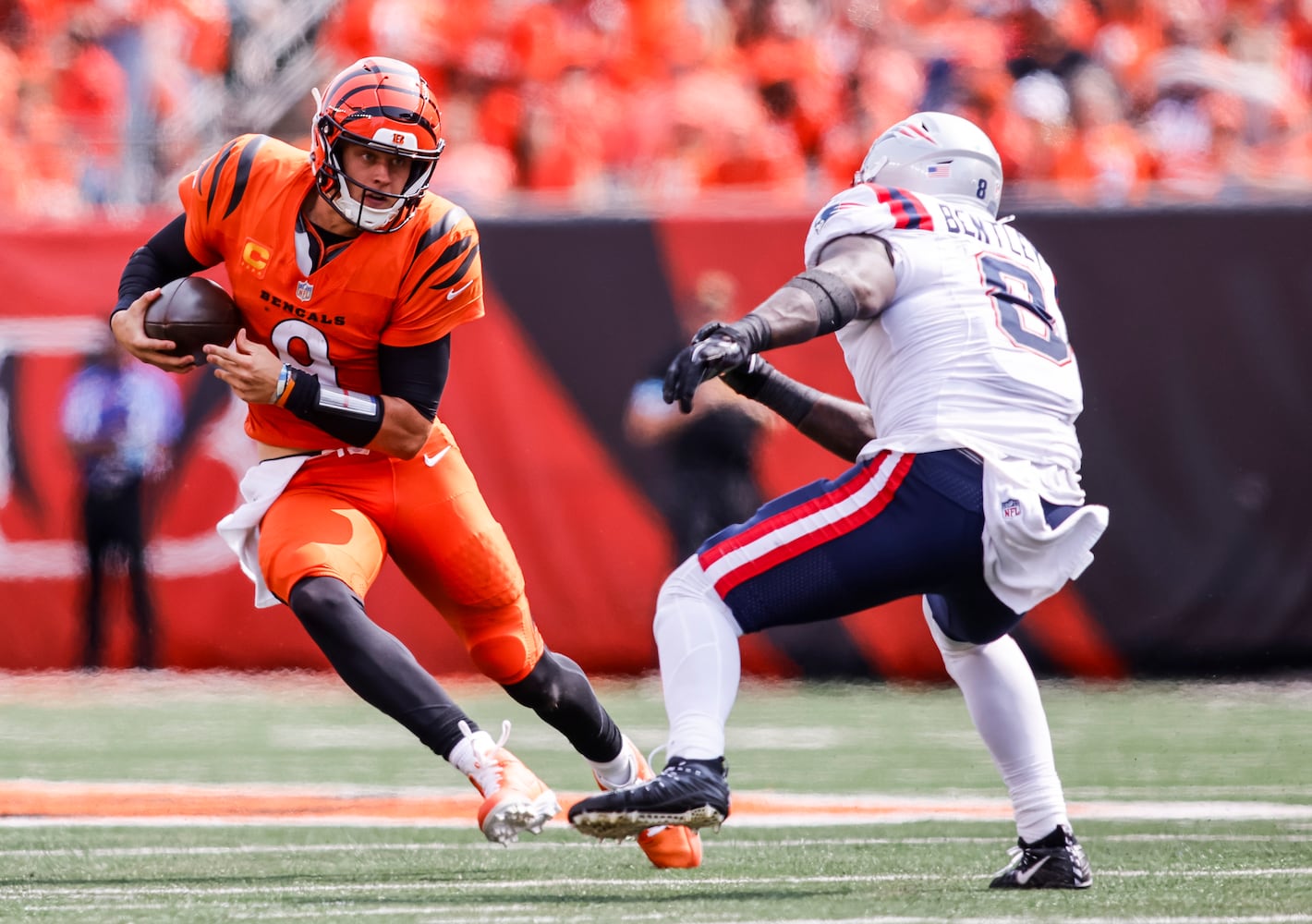 090824 Bengals vs Patriots football