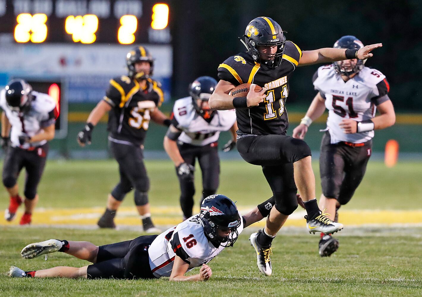 Shawnee vs Indian Lake Football