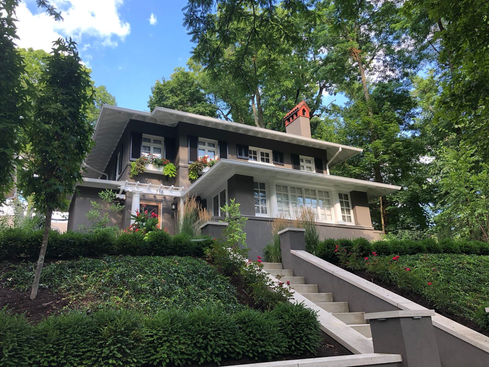 Oakwood Historical Society 2018 Holiday Home Tour includes seven architecturally unique homes ranging from Craftsman, American Foursquare, Swiss Chalet, Tudor, Prairie Style, and Italian Renaissance Revival.