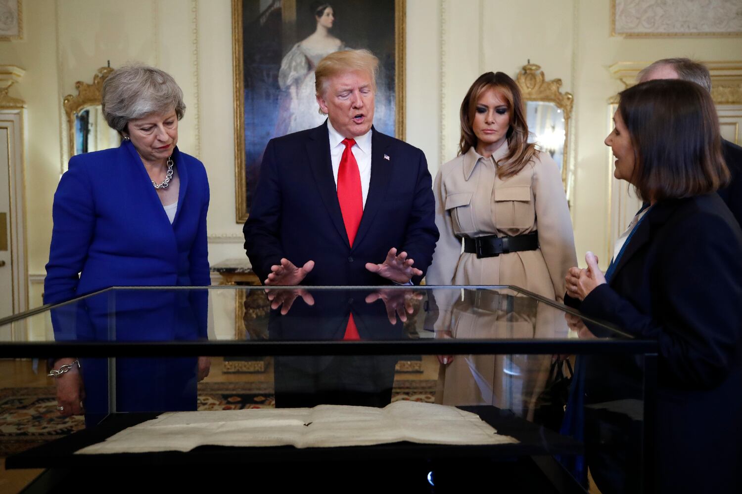 Photos: Trump arrives in United Kingdom for 3-day state visit