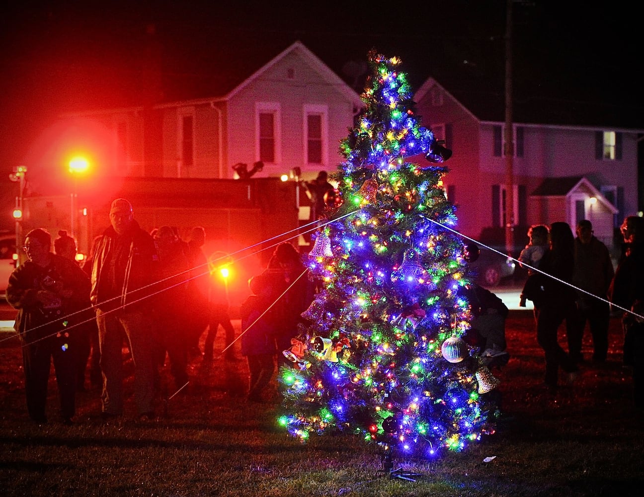 Tremont City tree lighting