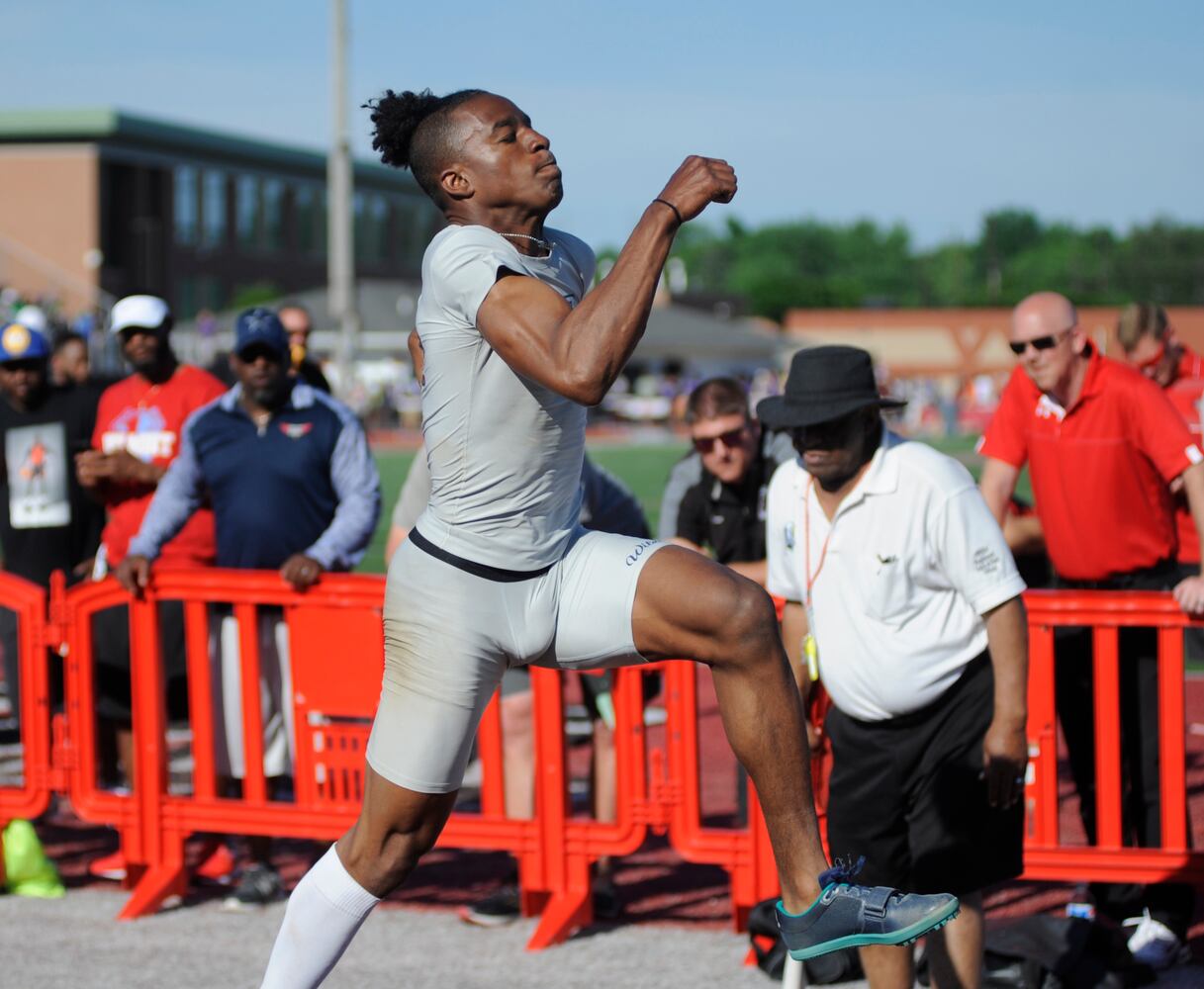 Photo gallery: D-I regional track and field at Wayne