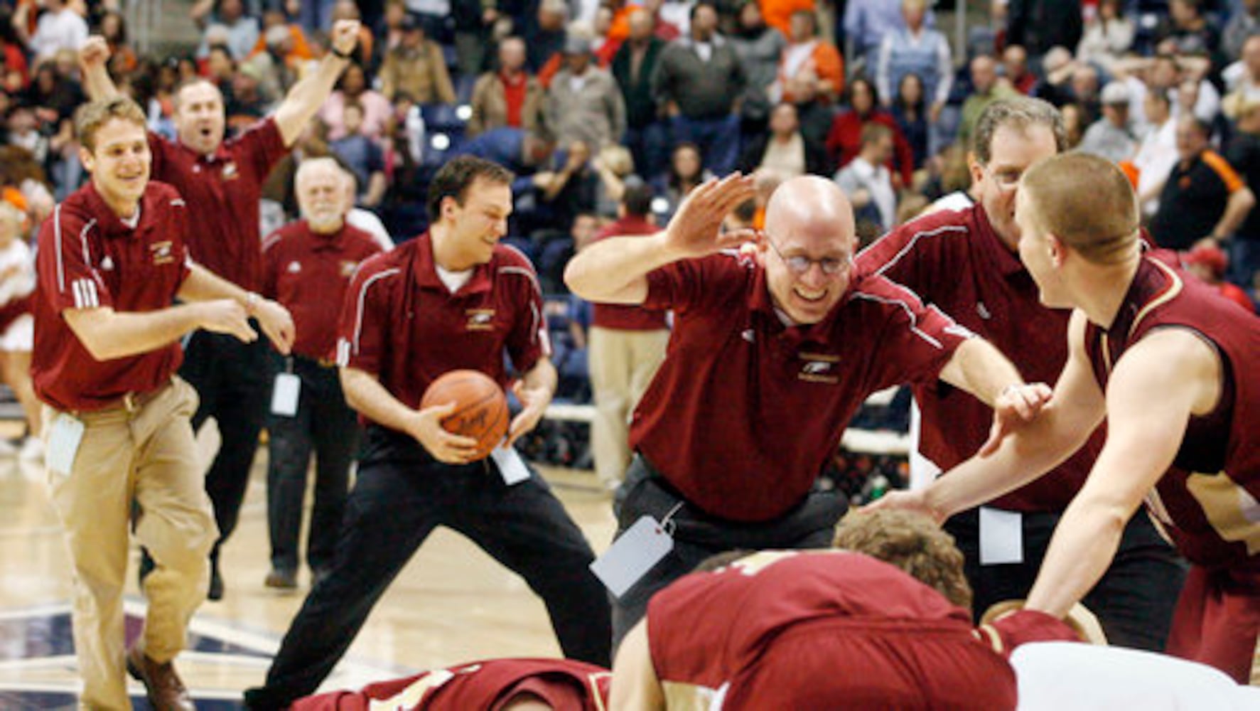 Regional semi: Graham vs. Bishop Watterson