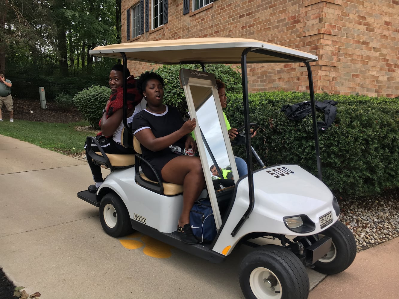 PHOTOS: 900 WSU freshmen move to campus for first time