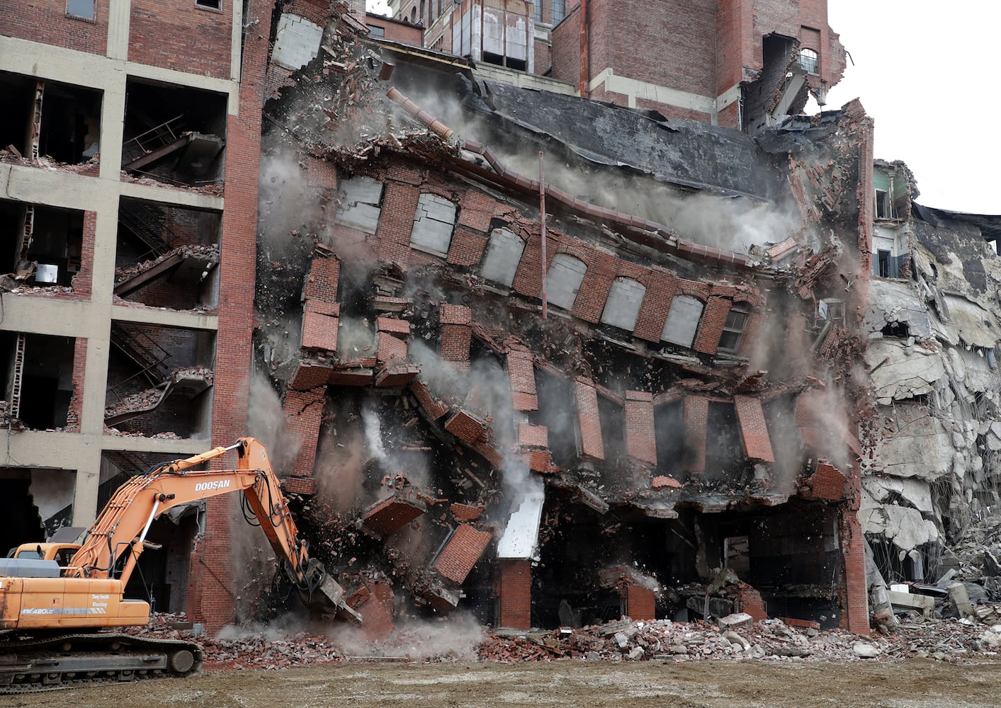 PHOTOS: Crowell-Collier Building Demolition